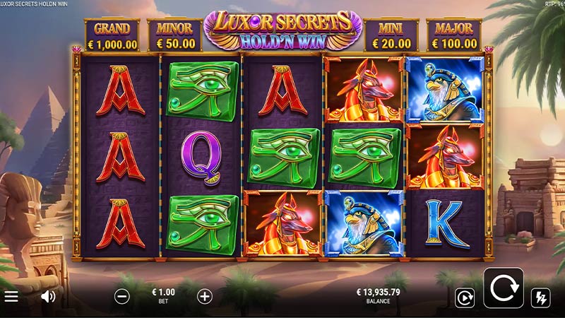 Luxor Secrets Hold n Win