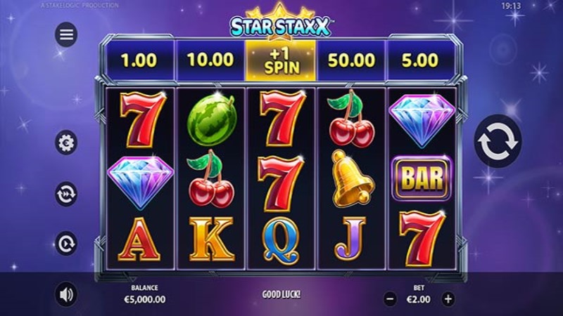 Star Staxx